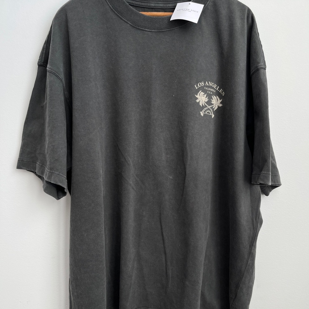 American Eagle LA Grey Tee NWT